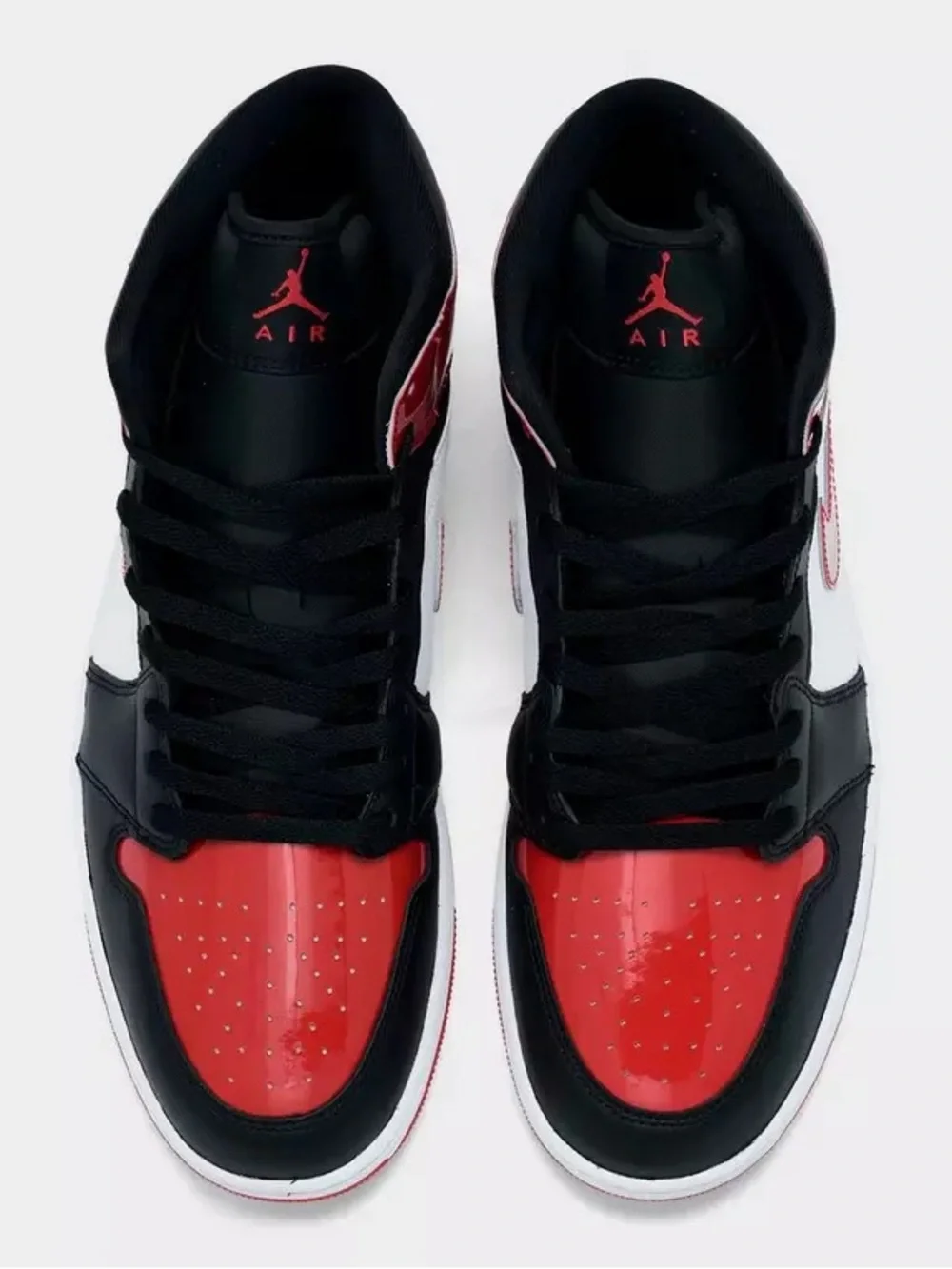 Nike Air Jordan 1 BRED